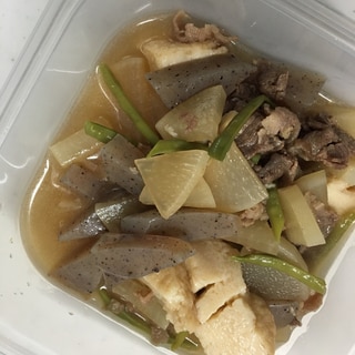 ささげで彩り☆厚揚げ豆腐とこんにゃくの煮物☆